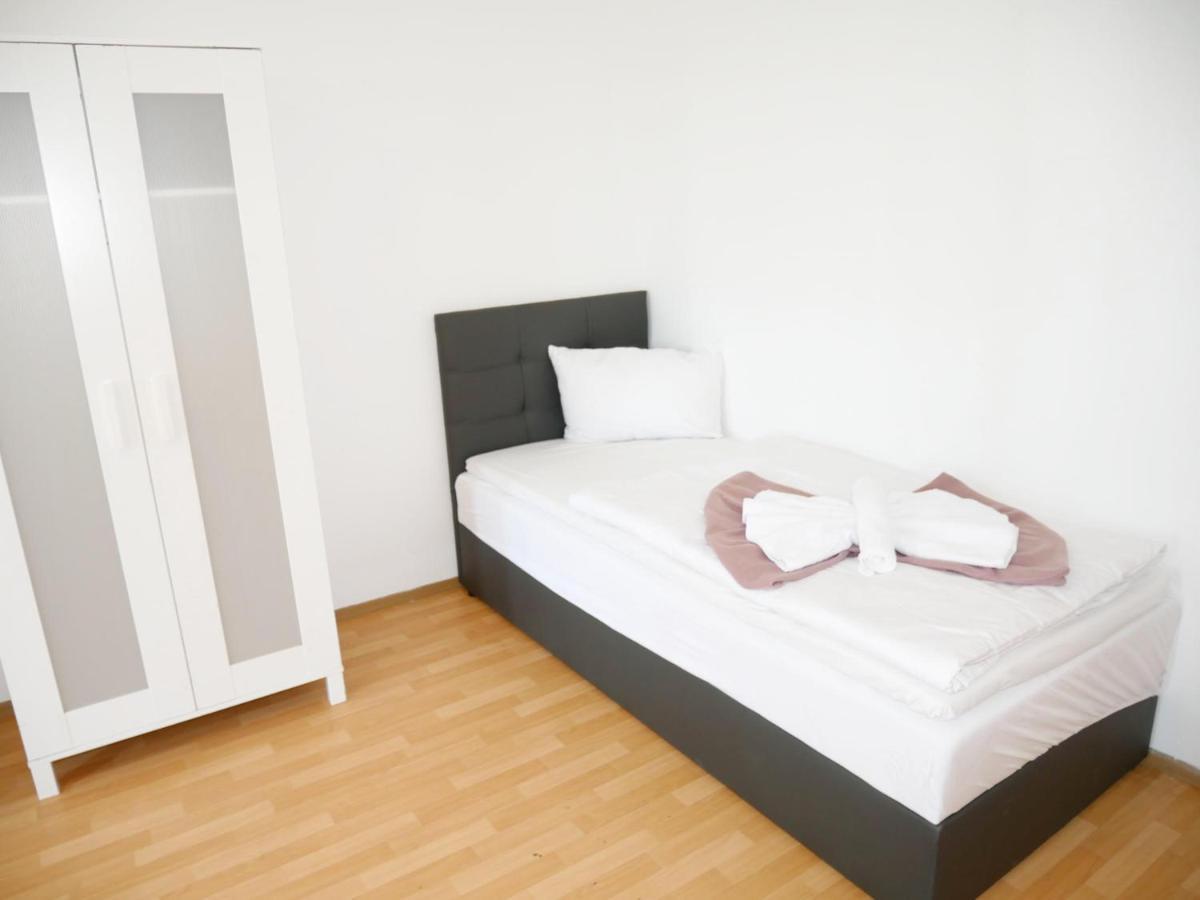 Sunnyhome Monteurwohnungen Und Apartments In Schwandorf Eksteriør billede