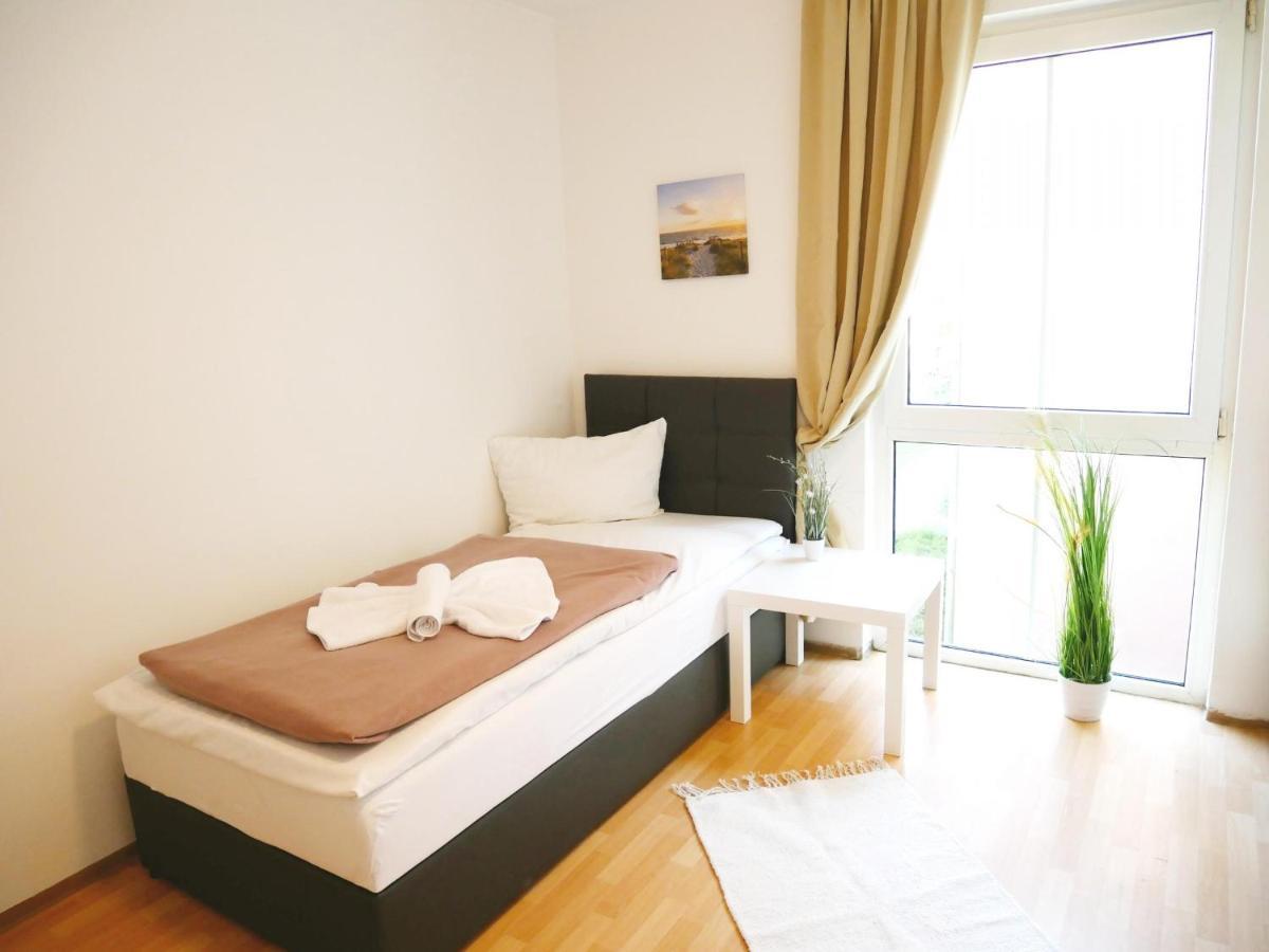 Sunnyhome Monteurwohnungen Und Apartments In Schwandorf Eksteriør billede